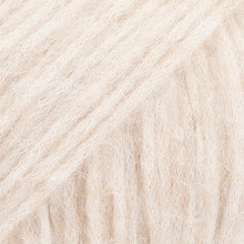 Load image into Gallery viewer, blow yarn with alpaca for knitting