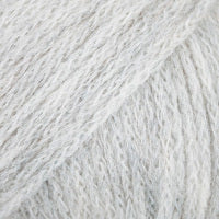 Load image into Gallery viewer, soft chainette yarn for knitting and crocheting