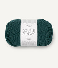 Load image into Gallery viewer, double knitting merino yarn