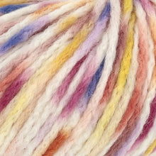 Load image into Gallery viewer, bulky fluffy yarn for knitting