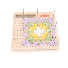 Load image into Gallery viewer, Katia Granny Square Blocker