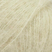 Load image into Gallery viewer, fuzzy alpaca silk knitting yarn