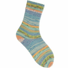 Load image into Gallery viewer, bamboo blend sock yarn for knitting