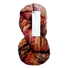 Load image into Gallery viewer, bulky merino yarn for knitting and crochet