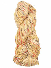 Load image into Gallery viewer, organic merino yarn for knitting