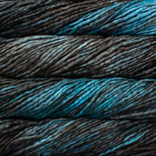 Load image into Gallery viewer, Single ply bulky hand dyed yarn