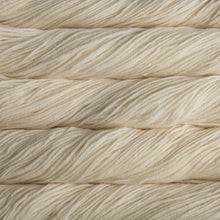 Load image into Gallery viewer, aran weight superwash merino Knitting yarn