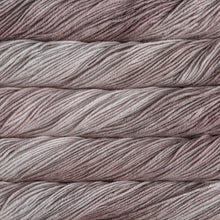 Load image into Gallery viewer, aran weight superwash merino Knitting yarn