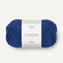 Load image into Gallery viewer, merino wool knitting yarn