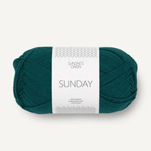 Load image into Gallery viewer, merino wool knitting yarn