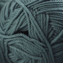 Load image into Gallery viewer, Superwash merino knitting wool yarn
