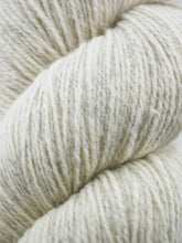 Load image into Gallery viewer, organic merino yarn for knitting