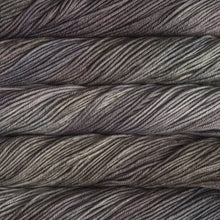 Load image into Gallery viewer, aran weight superwash merino Knitting yarn
