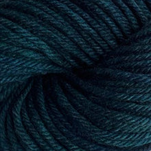 Load image into Gallery viewer, Corriedale chunky wool knitting yarn