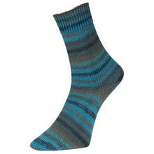 Load image into Gallery viewer, wool knitting yarn for socks