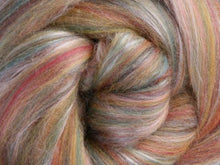 Load image into Gallery viewer, merino/silk blended fibre for spinning and felting