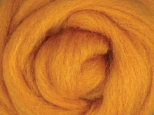 Load image into Gallery viewer, corriedale top for spinning and felting