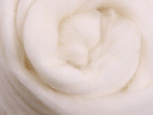 Load image into Gallery viewer, Jo's Yarn Garden spinning felting fiber