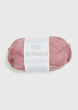 Load image into Gallery viewer, Jo's Yarn Garden alpaca knitting yarn