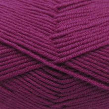 Load image into Gallery viewer, merino dk yarn for knitting