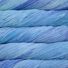 Load image into Gallery viewer, aran weight superwash merino Knitting yarn