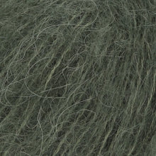 Load image into Gallery viewer, merino suri alpaca fluffy yarn for knitting
