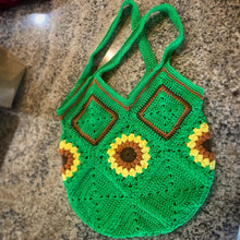 Load image into Gallery viewer, Learn to Crochet - Market Bag
