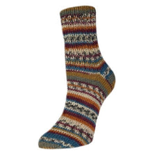 Load image into Gallery viewer, 4 ply wool sock yarn
