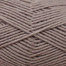 Load image into Gallery viewer, worsted weight merino yarn for knit and crochet
