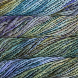 Single ply bulky hand dyed yarn