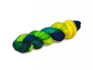  Analyzing image      6706  400 × 267px  Wollmeise hand dyed sock knitting yarn