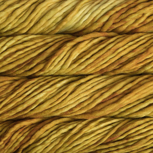 Single ply bulky hand dyed yarn