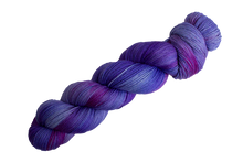 Load image into Gallery viewer, Merino sock yarn hand dyed in Germany
