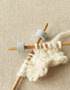 Jo's Yarn Garden knit and crochet tools