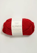 Load image into Gallery viewer, Jo&#39;s Yarn Garden alpaca knitting yarn
