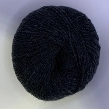Load image into Gallery viewer, recycled cashmere knitting yarn
